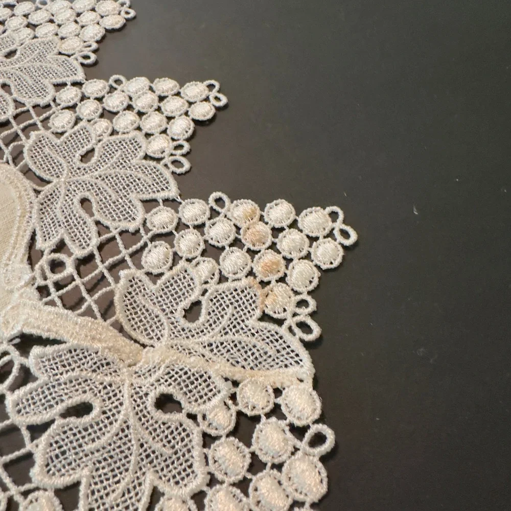 Vintage Beige Lace Table Runner and Doily Set Grape Vine Motif Scalloped Edge